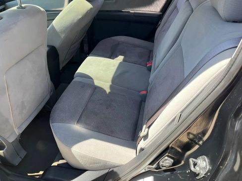 Used 2011 Nissan Sentra 2.0 SR w/ Special Edition Pkg FWD image 13