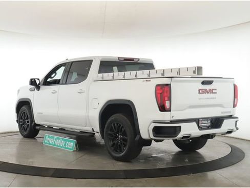 Used 2024 GMC Sierra 1500 Elevation w/ X31 Off-Road Package image 8