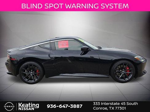 Certified 2025 Nissan Z Performance w/ Floor Mat Package RWD image 9