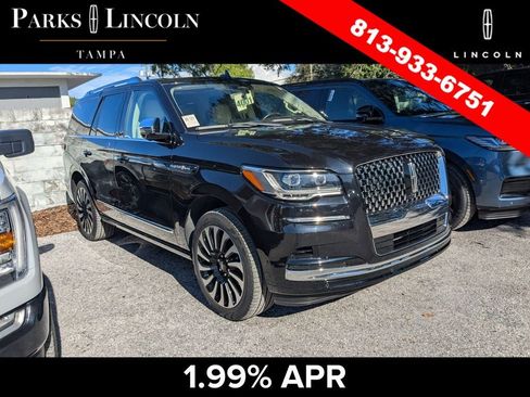Used 2024 Lincoln Navigator Black Label AWD/4WD image 2