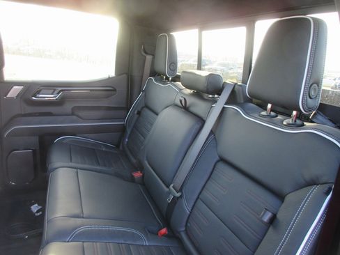 New 2026 GMC Sierra 1500 AT4X image 16