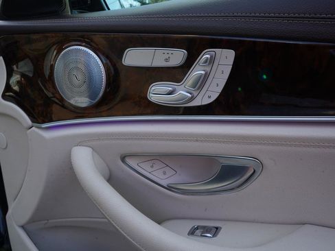 Used 2019 Mercedes-Benz E 450 4MATIC Wagon w/ Premium Package image 64