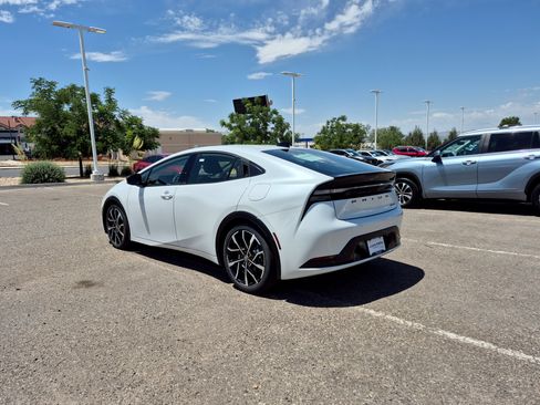 Certified 2026 Toyota Prius Plug-In Hybrid FWD image 3