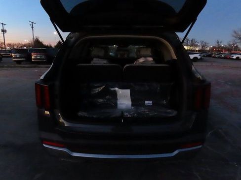 New 2026 Kia Sorento S AWD/4WD image 15