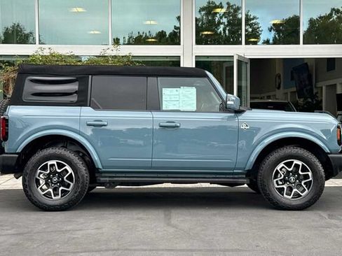 Certified 2023 Ford Bronco Outer Banks AWD/4WD image 3