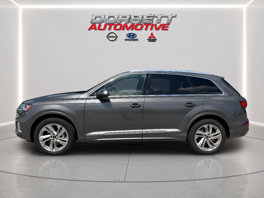 Used 2021 Audi Q7 3.0T Premium Plus w/ Premium Plus Package AWD/4WD image 9
