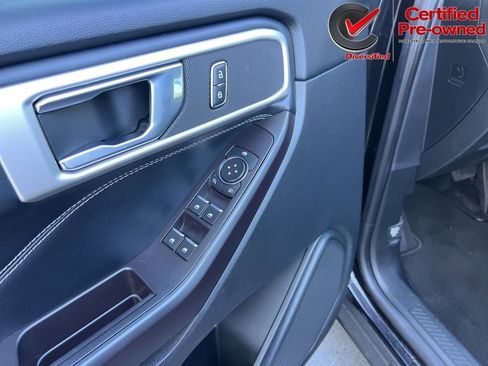 Used 2020 Ford Explorer XLT w/ Equipment Group 202A RWD image 43