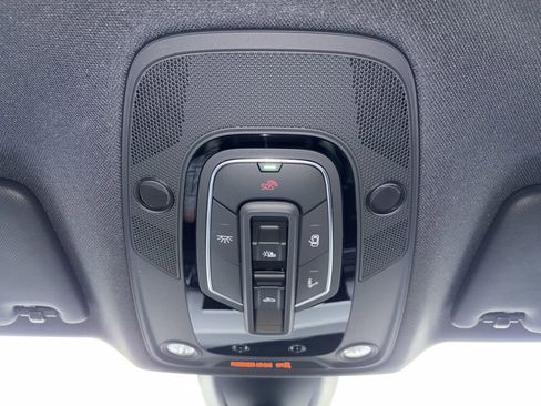 Used 2023 Audi SQ5 Premium Plus w/ Premium Plus Package image 17