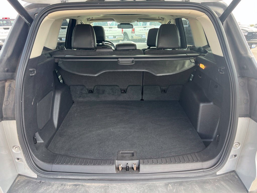 Used 2019 Ford Escape Titanium AWD/4WD image 5
