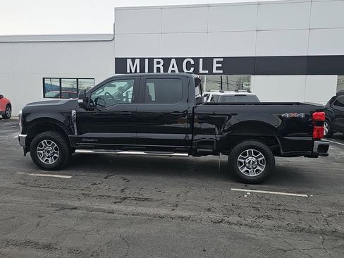Used 2024 Ford F250 Lariat image 3