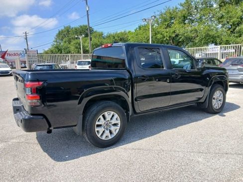 Used 2022 Nissan Frontier SV RWD image 7