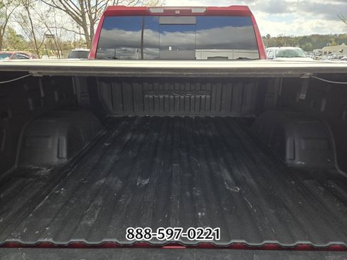Used 2019 GMC Sierra 1500 Denali w/ Denali Ultimate Package image 17