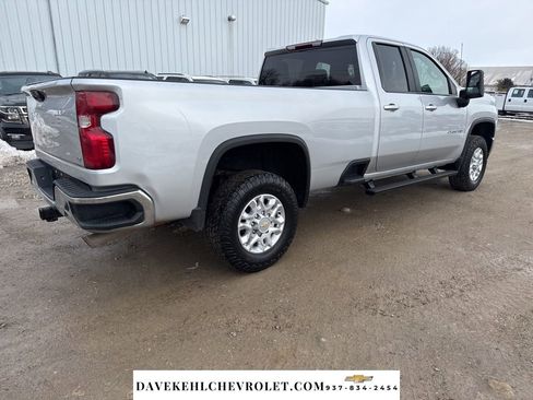 Used 2021 Chevrolet Silverado 2500 LT w/ Convenience Package image 5