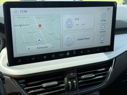 Used 2023 Ford Escape Platinum w/ Premium Technology Package image 15