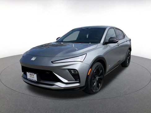 Used 2025 Buick Envista Sport Touring image 7