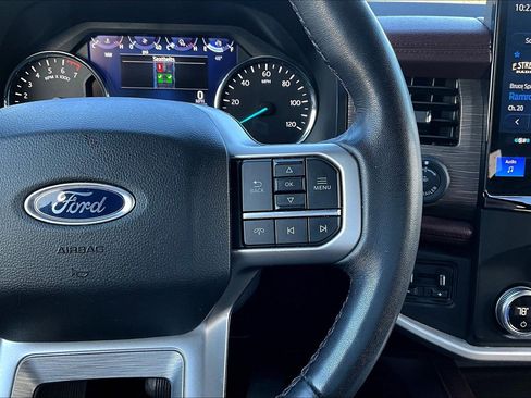 Used 2023 Ford Expedition Max Limited image 13