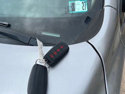 Used 2019 RAM 1500 Big Horn image 33