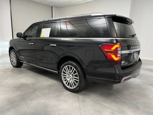 Used 2022 Ford Expedition Max Platinum AWD/4WD image 6