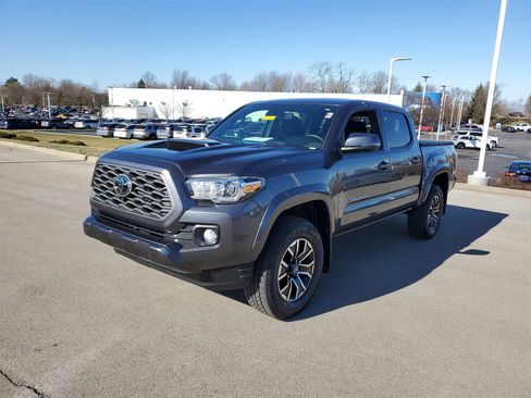 Certified 2023 Toyota Tacoma TRD Sport w/ Advanced Technology Package image 2