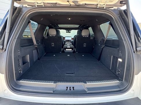 Used 2024 Lincoln Navigator L Reserve AWD/4WD image 35