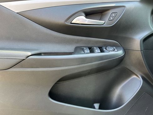 Used 2025 Buick Envista Preferred image 18