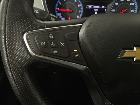 Used 2020 Chevrolet Equinox LS w/ LS Convenience Package FWD image 14