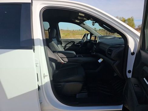 New 2026 Chevrolet Silverado EV W/T AWD/4WD image 27