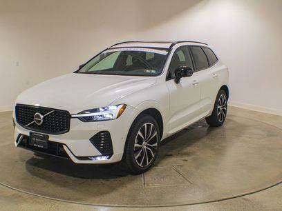 Used 2023 Volvo XC60 B5 Plus w/ Climate Package