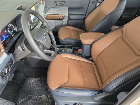 Used 2024 Ford Maverick Lariat w/ 4K Tow Package image 13