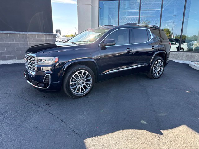 Used 2021 GMC Acadia Denali w/ Denali Ultimate Package AWD/4WD image 2