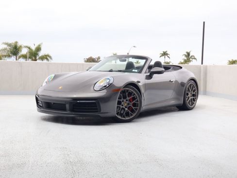 Certified 2024 Porsche 911 Carrera S RWD image 5