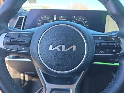 Used 2023 Kia Sportage SX image 24