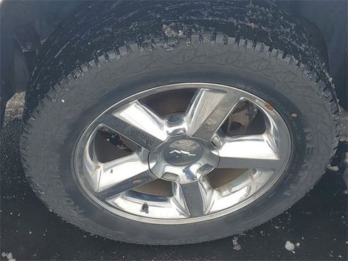 Used 2014 Chevrolet Tahoe LTZ image 5