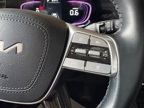 Used 2025 Kia Telluride S image 22