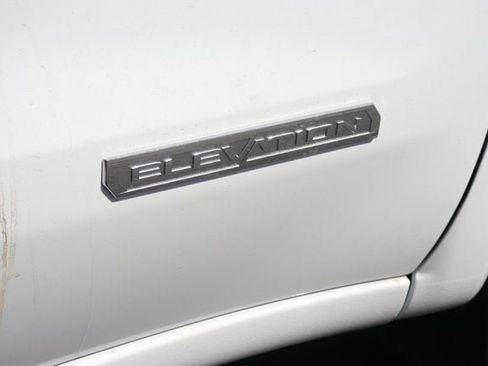 New 2026 GMC Sierra 1500 Elevation image 13