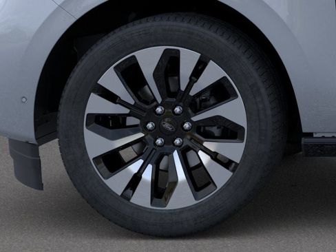 New 2026 Ford Expedition Platinum AWD/4WD image 19
