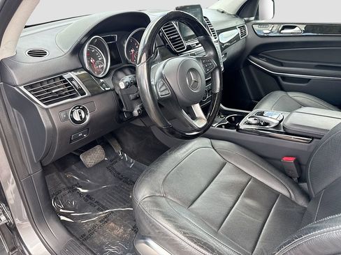 Used 2018 Mercedes-Benz GLS 550 4MATIC w/ Driver Assistance Package image 26