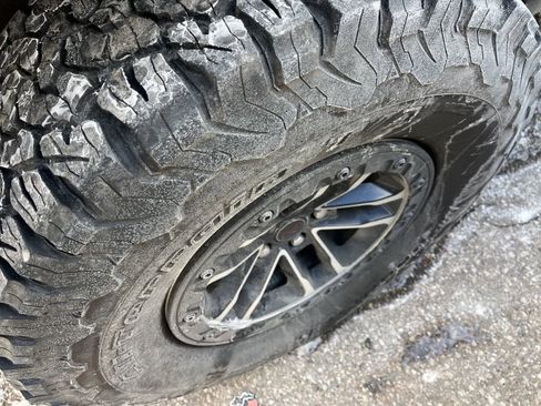 Used 2024 Jeep Wrangler Unlimited Rubicon image 19