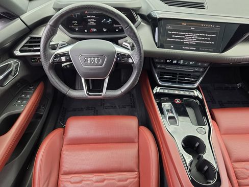 Used 2023 Audi e-tron GT Prestige w/ Prestige Package AWD/4WD image 13