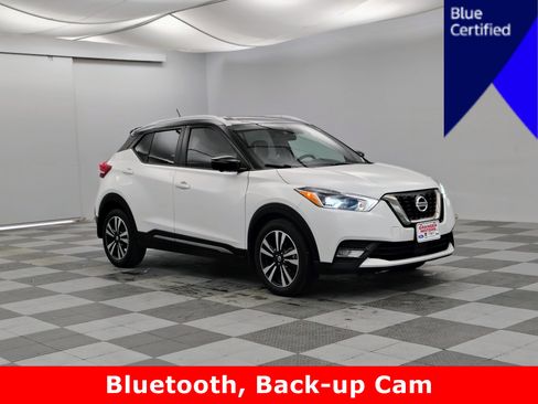Used 2020 Nissan Kicks SR w/ SR Premium Package FWD image 1