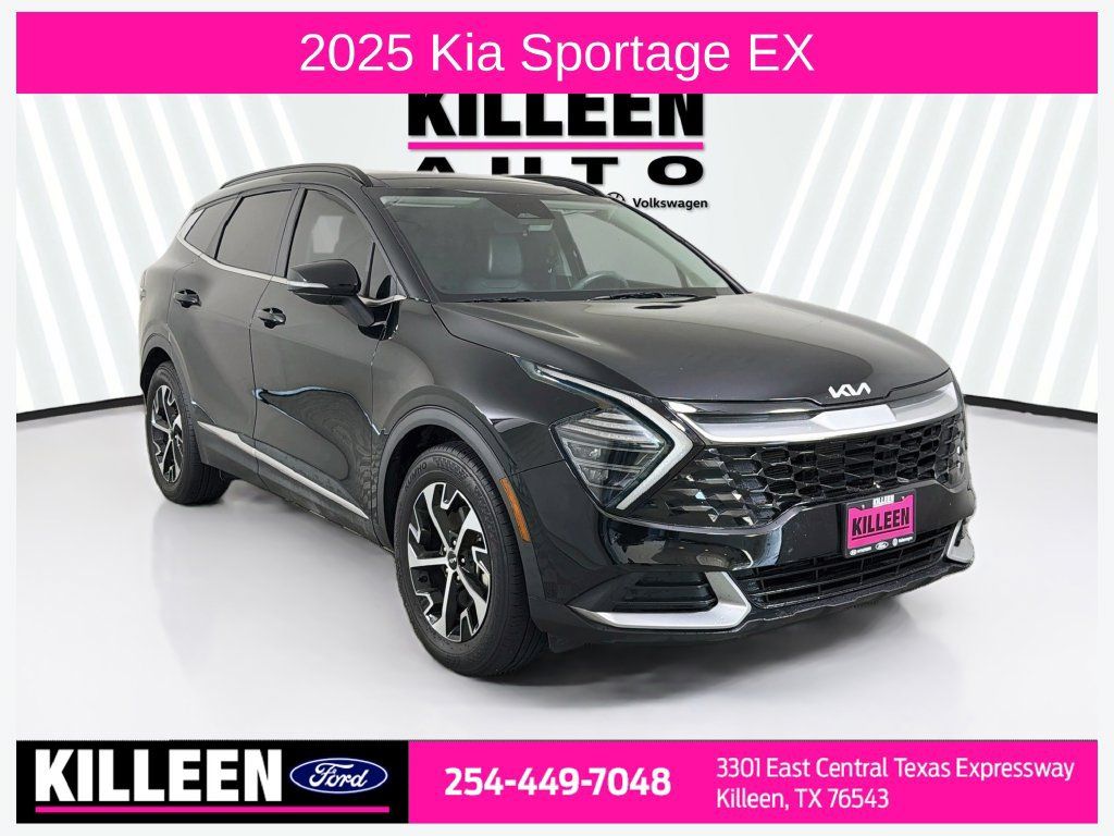 Used 2025 Kia Sportage EX w/ Premium Package FWD image 1