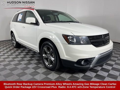 Used 2016 Dodge Journey Crossroad image 1
