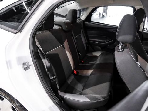 Used 2014 Ford Focus S FWD image 27