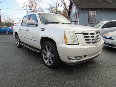 Used 2007 Cadillac Escalade EXT w/ Information Package