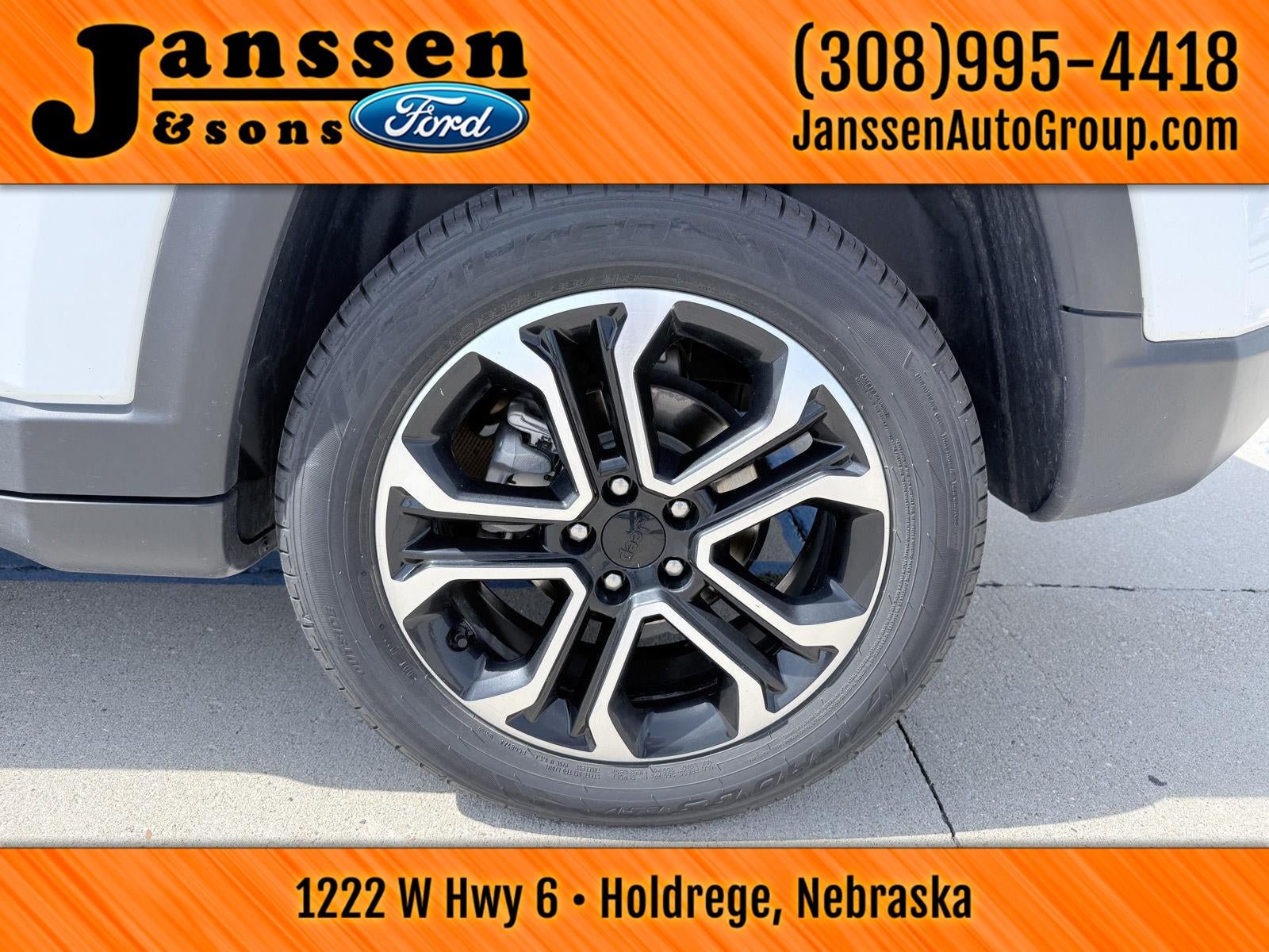 Used 2024 Jeep Compass Limited AWD/4WD image 32