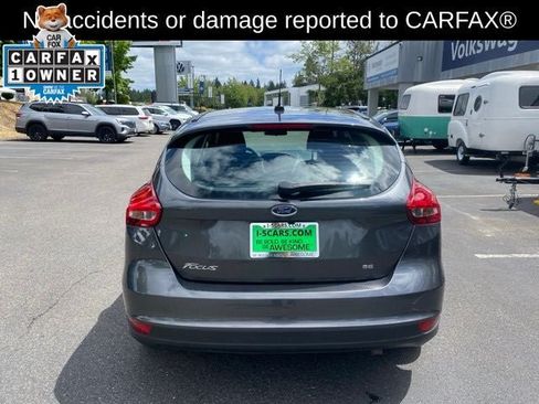Used 2016 Ford Focus SE FWD image 4