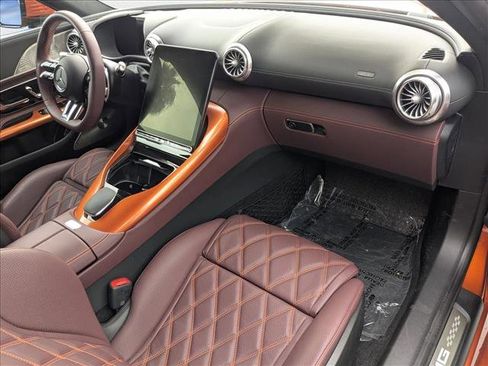 New 2024 Mercedes-Benz SL 63 AMG 4MATIC image 17