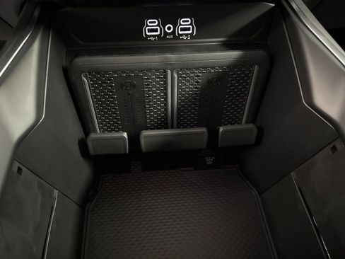 New 2026 RAM 2500 Big Horn AWD/4WD image 24