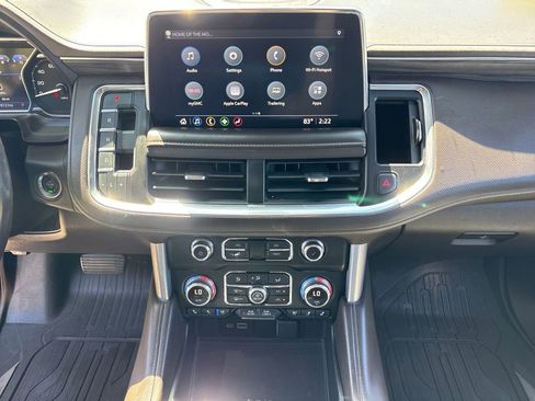 Used 2021 GMC Yukon XL SLT w/ SLT Luxury Plus Package RWD image 23