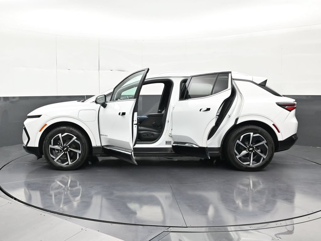 Used 2025 Chevrolet Equinox EV LT w/ Convenience Package FWD image 37